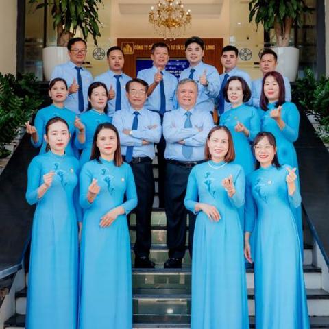 TƯNG BỪNG LỄ KỶ NIỆM 18 NĂM THÀNH LẬP CÔNG TY VÀ 95 NĂM NGÀY PHỤ NỮ VIỆT NAM