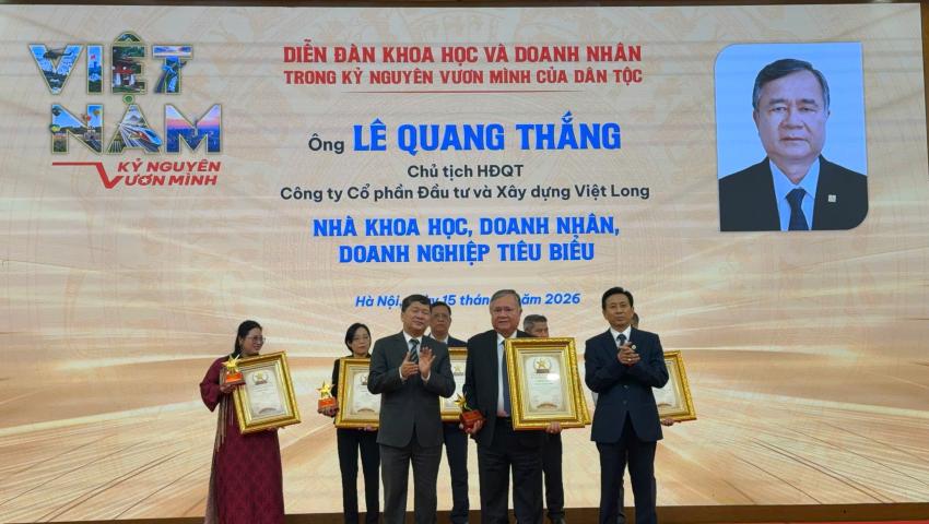 Chủ tịch HĐQT Công ty Việt Long được vinh danh “kỷ nguyên vươn mình của dân tộc”